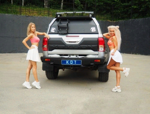 Накладка на задний борт Toyota Hilux